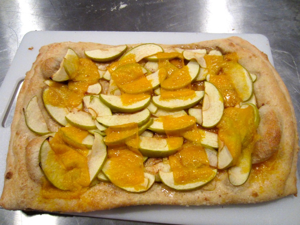 apple pizza